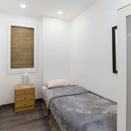 Your - Mar Bella Apartment *